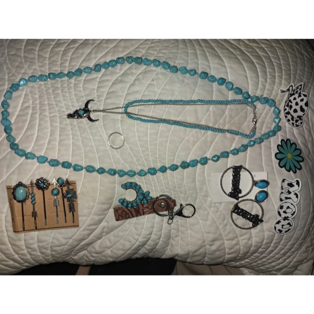 Western turquoise jewelry lot.